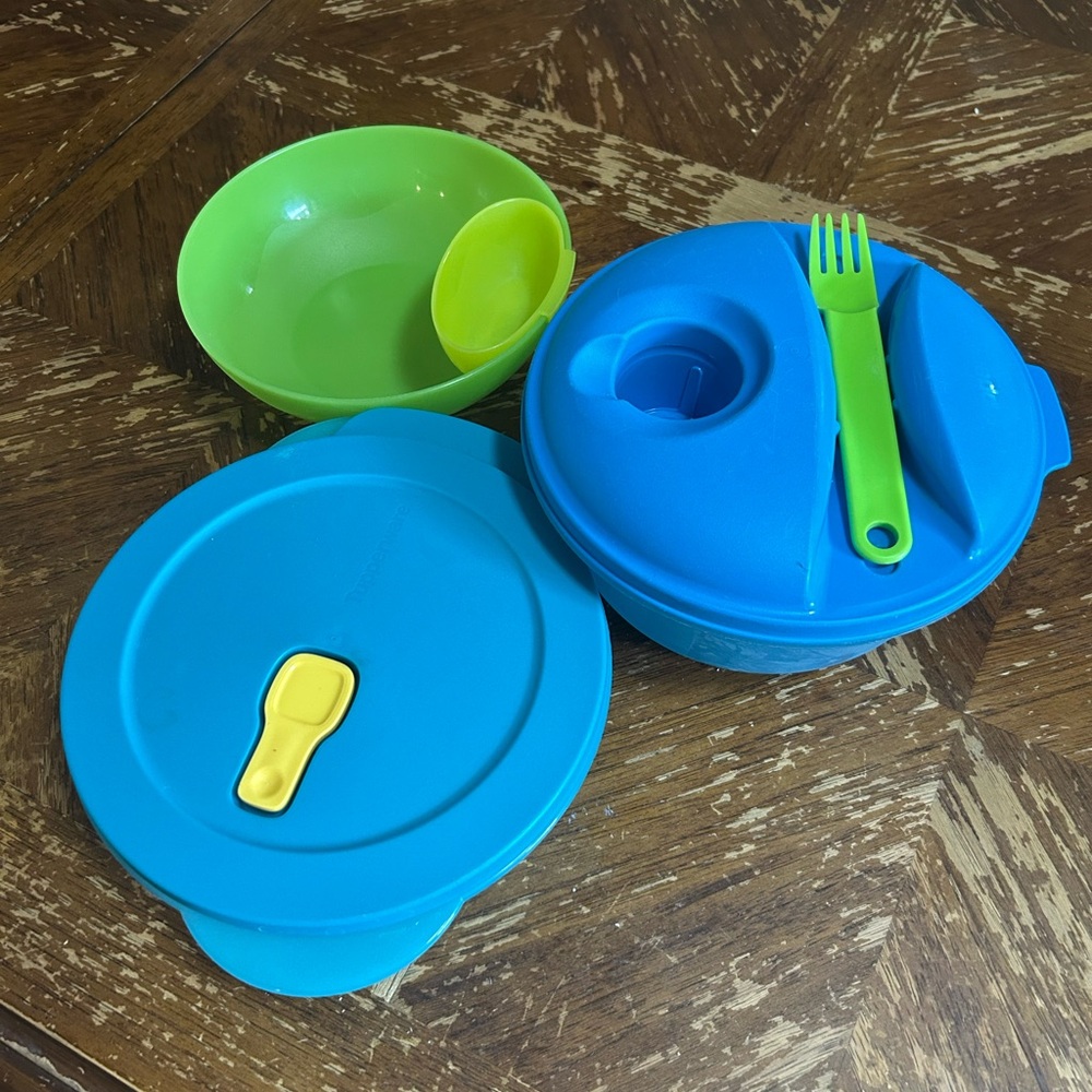 Various Tupperware bowls (3 altogether)